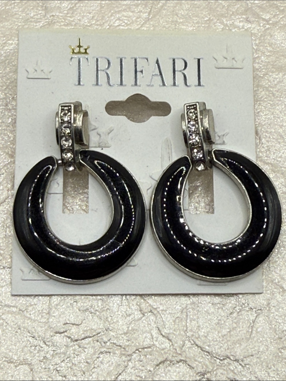 Vintage Trifari Black Enamel Hoop Drop Earrings with Rhinestone Hinge pierced !!